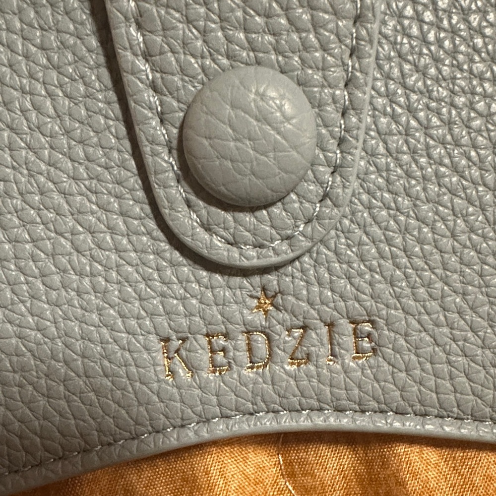 Kedzie Blue Leather Keychain Pouch for Sunglasses - Picture 4 of 5